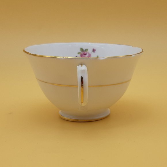 Tea Cup & Saucer by Collingwoods - Picture 5 of 11